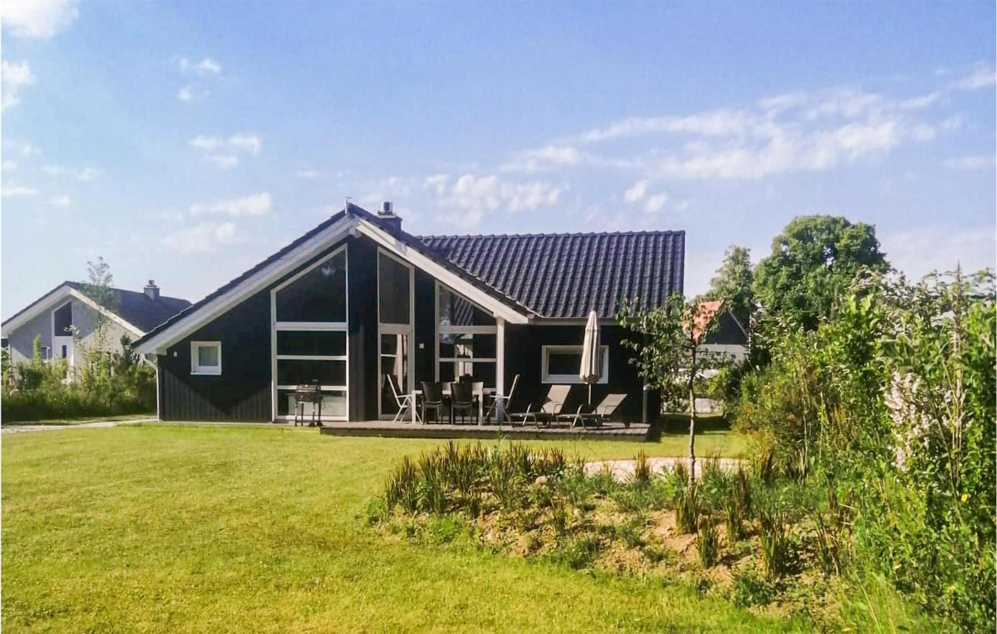 3 Bedroom Stunning Home In Krems Ii-Warderbrueck Gols Kültér fotó